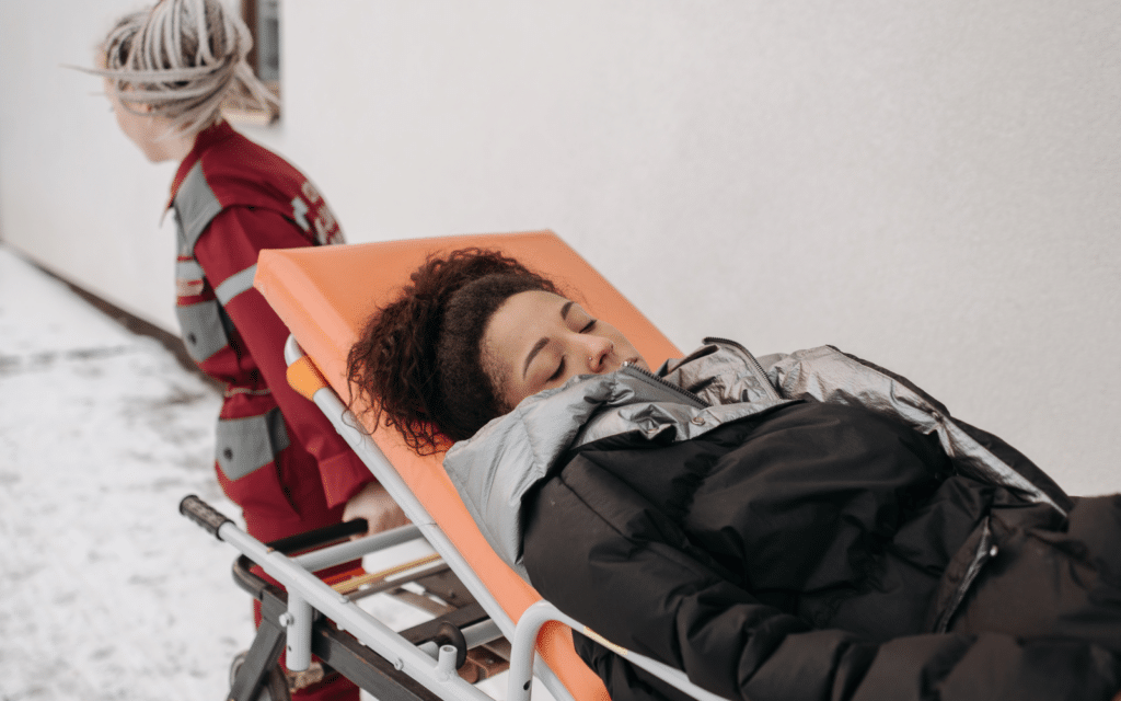 patient lors d'un rapatriement sanitaire organisé par un médecin régulateur